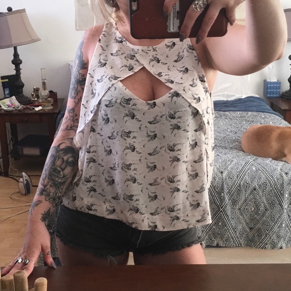 Flattering cut free people blouse - Picture 2 of 4